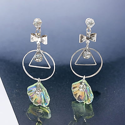 Stylish SIlver Designed Green Conch Drop Earrings