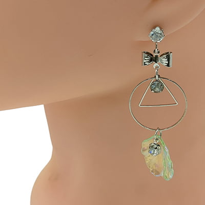 Stylish SIlver Designed Green Conch Drop Earrings