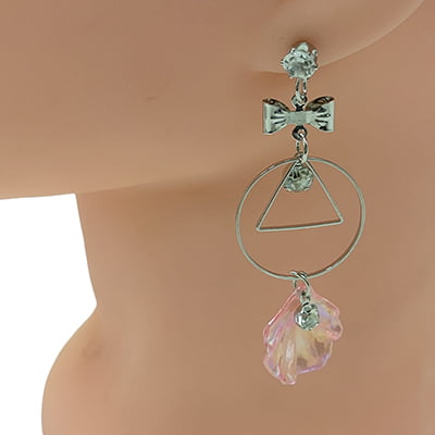 Stylish SIlver Designed Pink Conch Drop Earrings